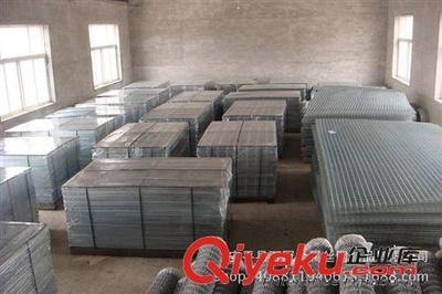 生產廠家最低價存貨銷售鍍鋅網片 黑網片-安平縣萬冠金屬絲網制品提供生產廠家最低價存貨銷售鍍鋅網片 黑網片的相關介紹、產品、服務、圖片、價格安平縣萬冠金屬絲網制品、鐵絲網;聲屏障;護欄網;防拋網;刺繩